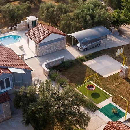 Villa Barbara - Olive Paradise Vela Luka Bagian luar foto